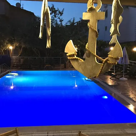 Ξενοδοχείο με διαμερίσματα Poseidon Φετιγιέ